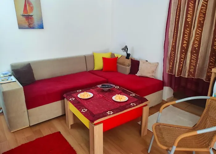 Yana *top Location*sea Garden* Varna